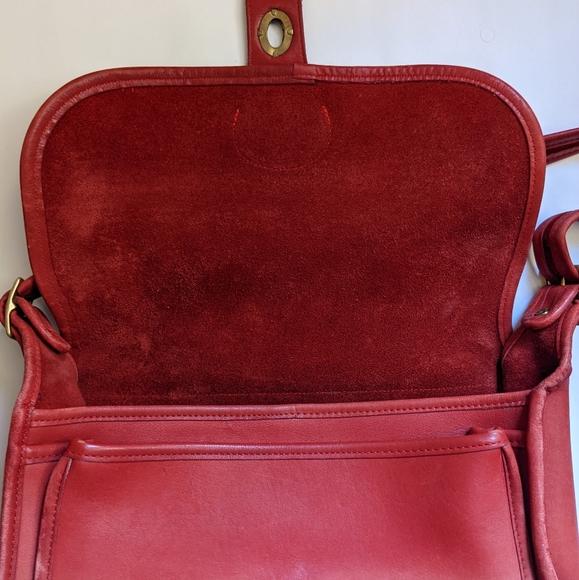 Vintage Coach Original NYC Rambler #9735 in Red - Picture 2 of 6